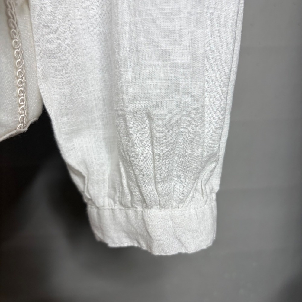 Jennifer & Grace Embroidered Boho Top Peasant M White Blue Tie Front Cottage - Picture 8 of 9